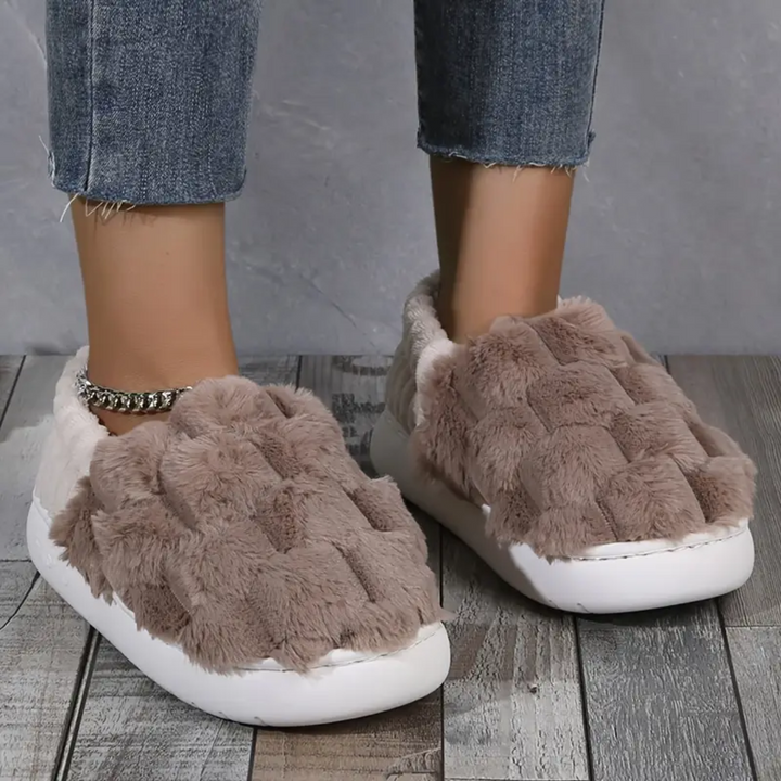 Plaid Fluffy Slippers for Women Non Slip Breathable