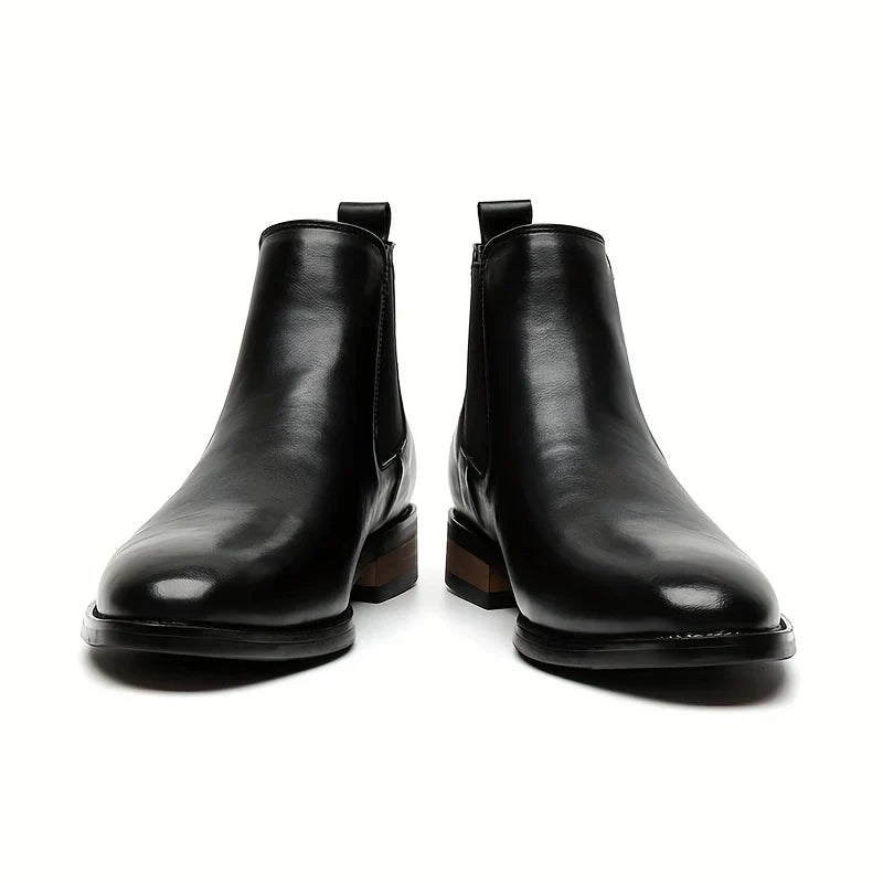 Unisex pointed-toe leather Chelsea boots - view 1