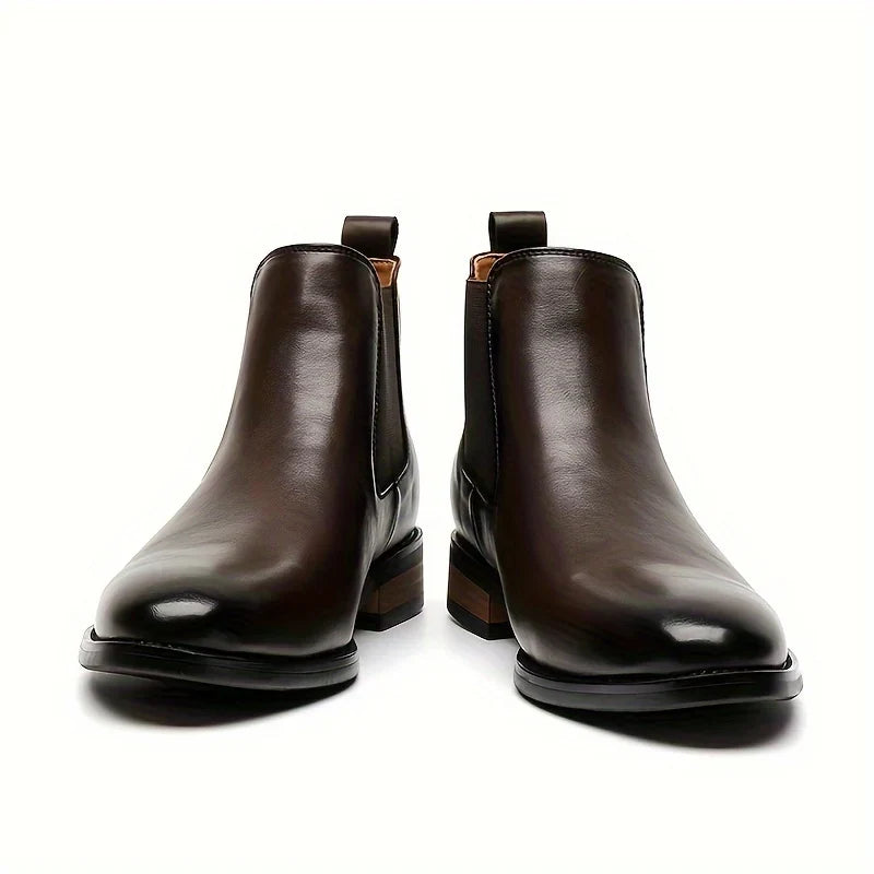 Unisex pointed-toe leather Chelsea boots - view 9