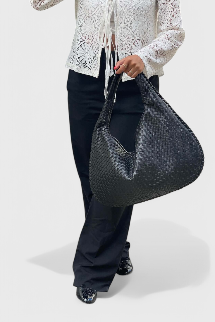 Coralie | Knitted Shoulder Bag