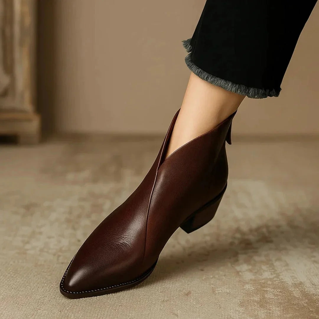 Women's low-cut leather ankle boots - view 5