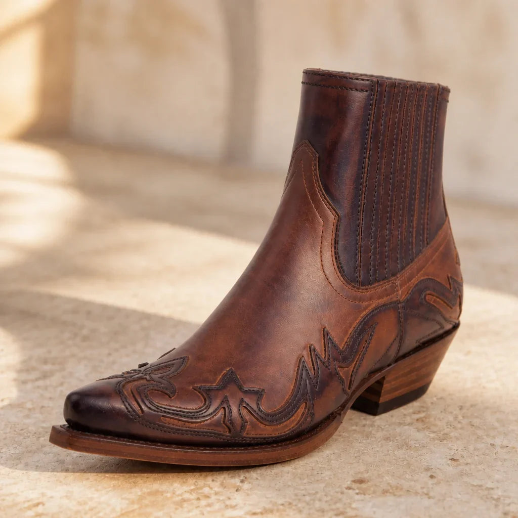 Women's embroidered pointed toe cowboy boots - view 3
