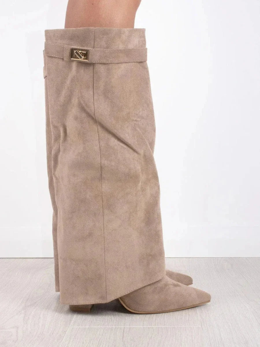Women's fold-over faux suede boots with gold clasp - view 10