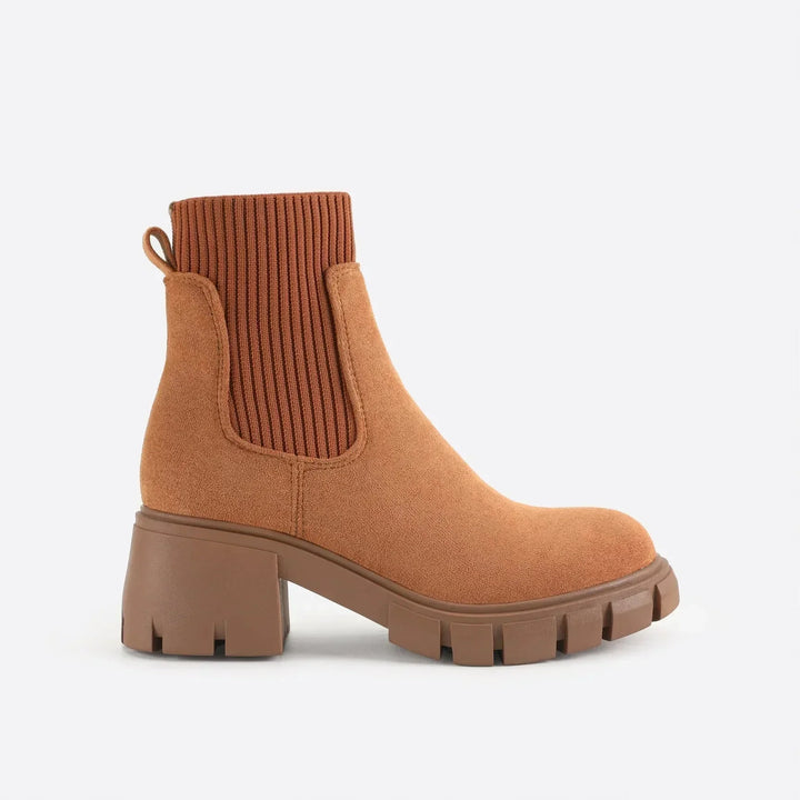 Adeline | Chunky Lug Sole Chelsea Boots for Women
