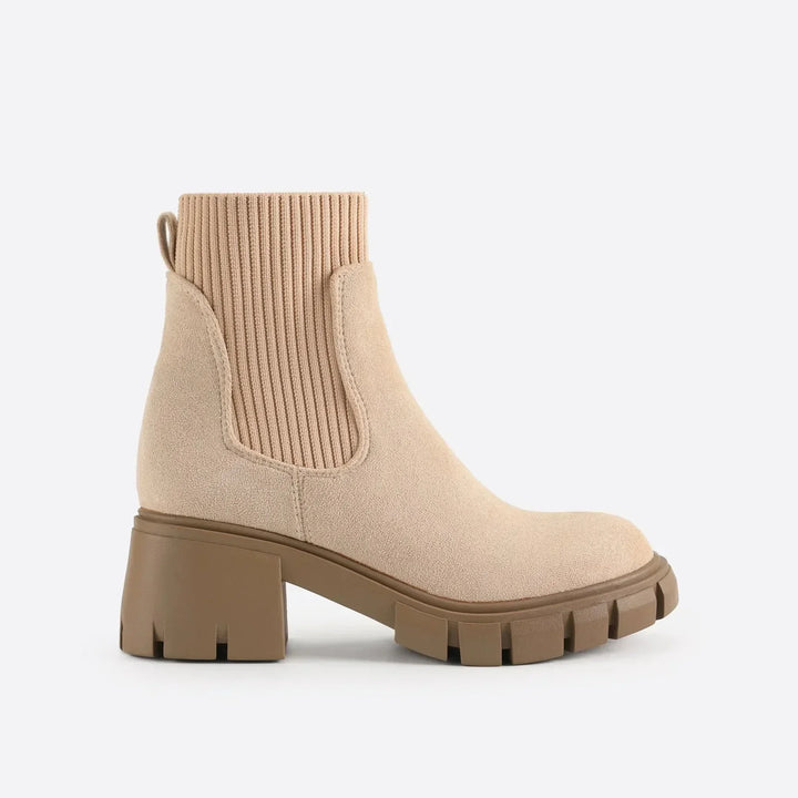 Adeline | Chunky Lug Sole Chelsea Boots for Women