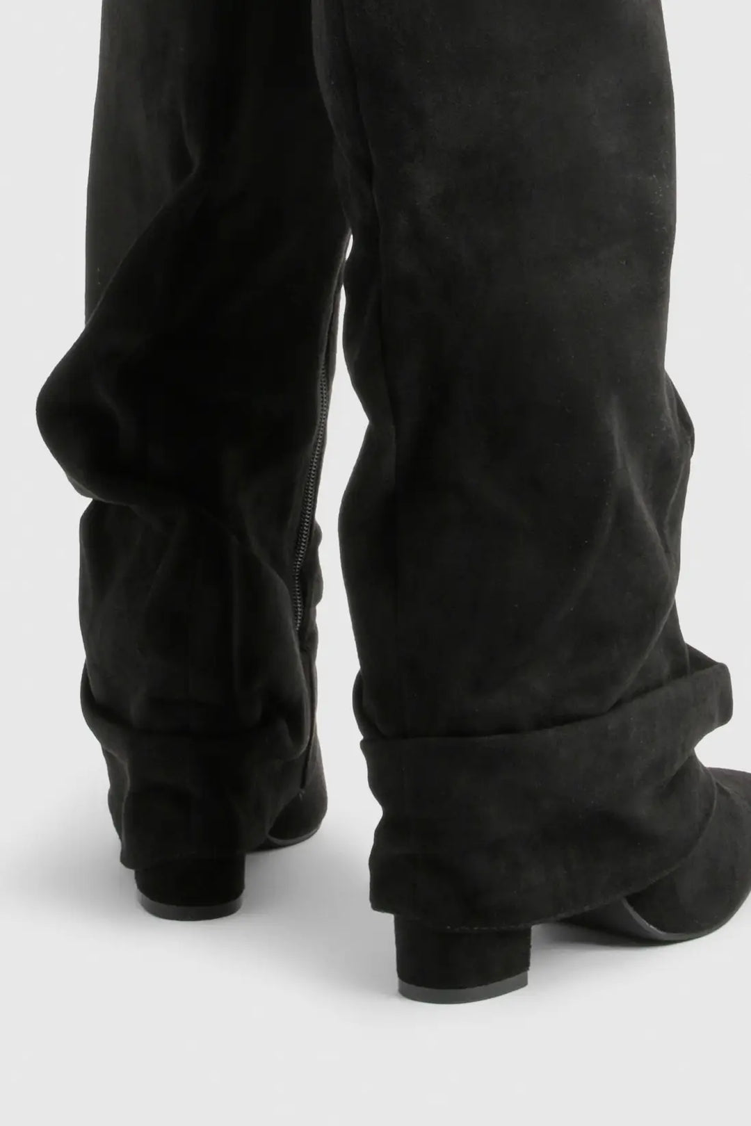 Women's low heel ruched knee-high slouch boots - view 8